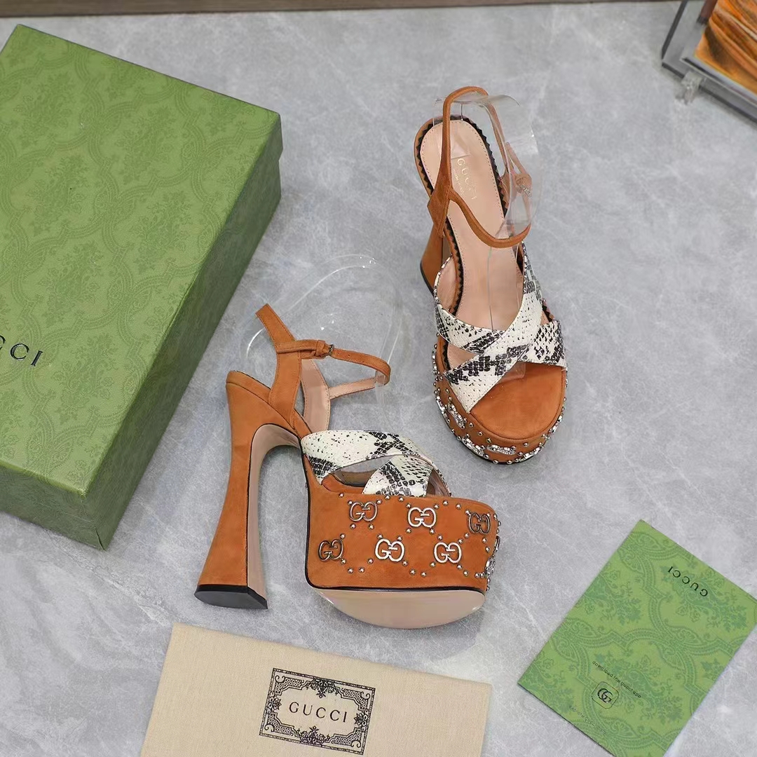 Gucci Women GG Interlocking G Studs Sandal Python Print Leather Camel Suede 15 Cm Heel