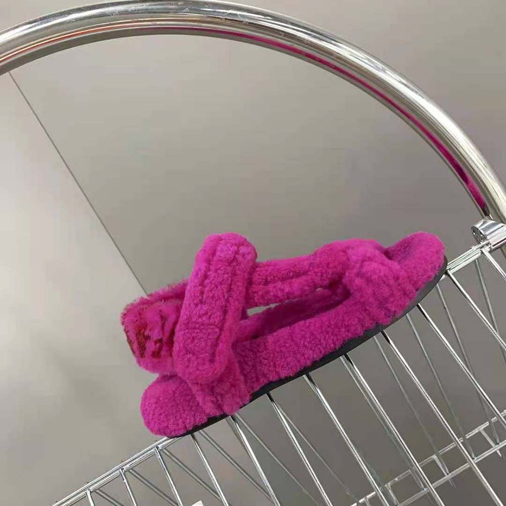 Fendi Women Feel Purple Sheepskin Sandals