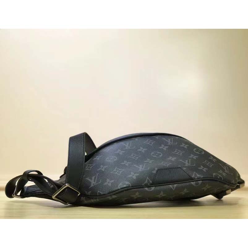 Louis Vuitton LV Men Discovery Bumbag PM Grey Monogram Eclipse Canvas