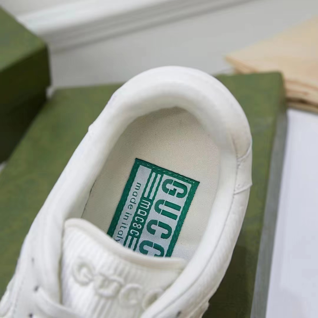 Gucci Unisex GG MAC80 Sneaker Off White Leather Round Toe Rubber Flat