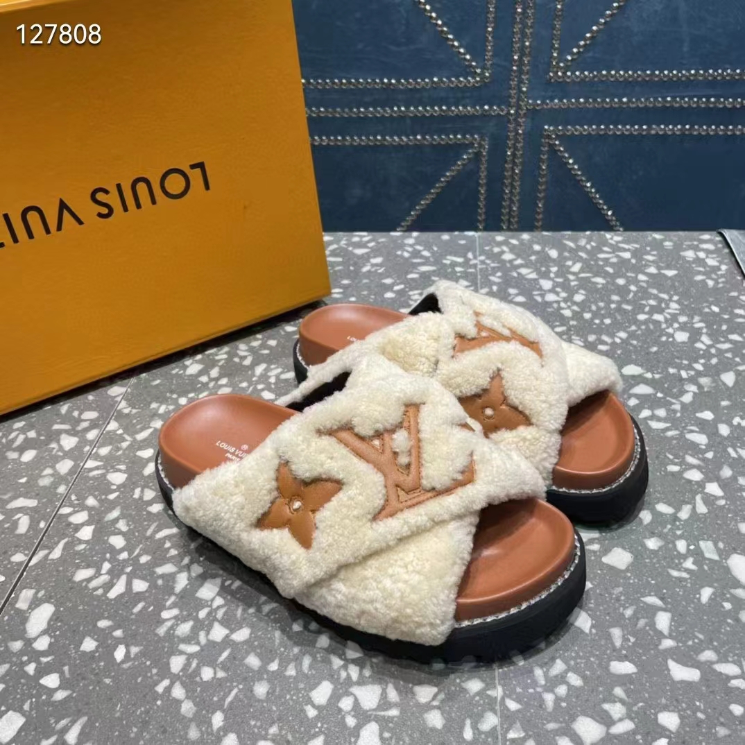 Louis Vuitton LV Women Paseo Flat Comfort Mule Natural Shearling Anatomic Insole