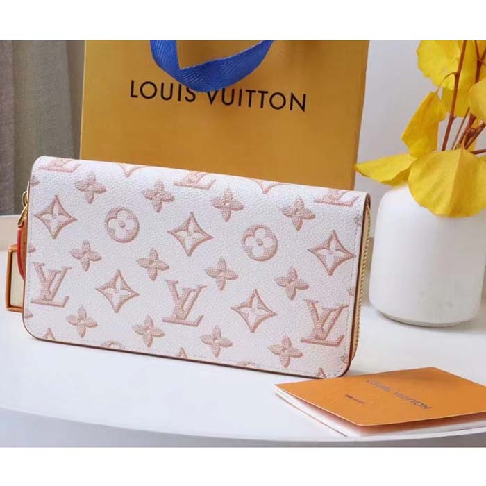 Louis Vuitton LV Unisex Zippy Wallet Beige Monogram Coated Canvas Calf Leather