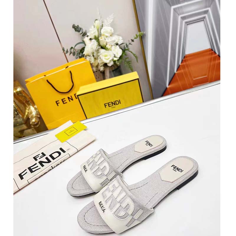Fendi Women FF Signature Canvas White Leather Slides 1 Cm Heel