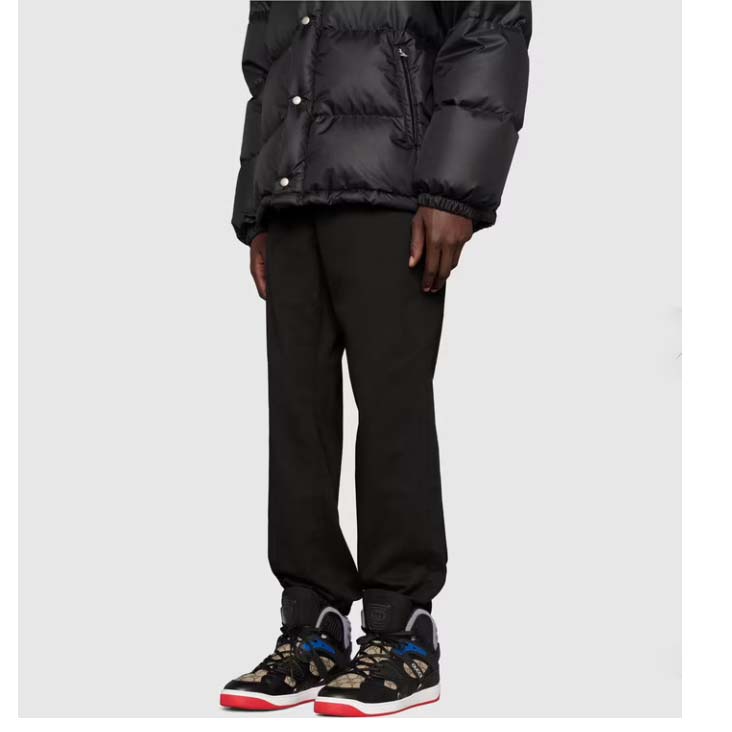 Gucci Unisex Gucci Basket Sneaker Beige Ebony GG Supreme Canvas Low Heel