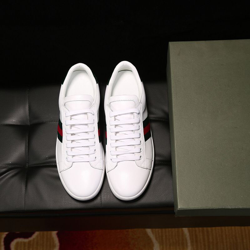 Gucci Men Ace Embroidered Sneaker Shoes with Tiger Web-White
