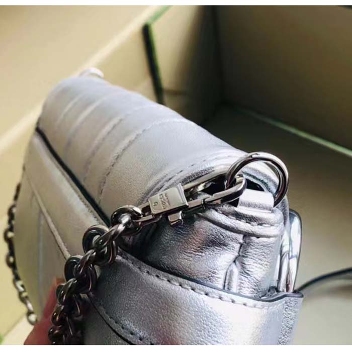 Gucci Women GG Horsebit Chain Small Shoulder Bag Silver Metallic Quilted Leather Maxi Horsebit