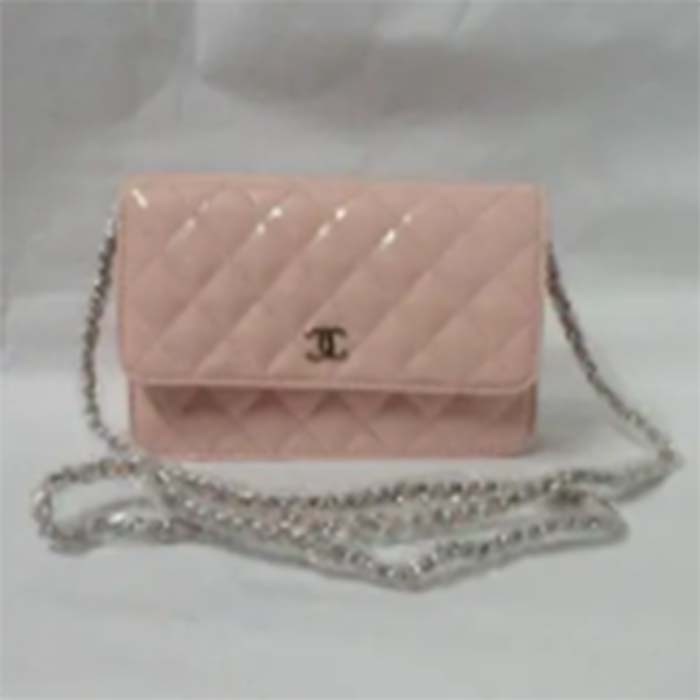 Chanel Women CC Flap Bag Sandy Beige Grained Calfskin Leather Gold-Tone Metal