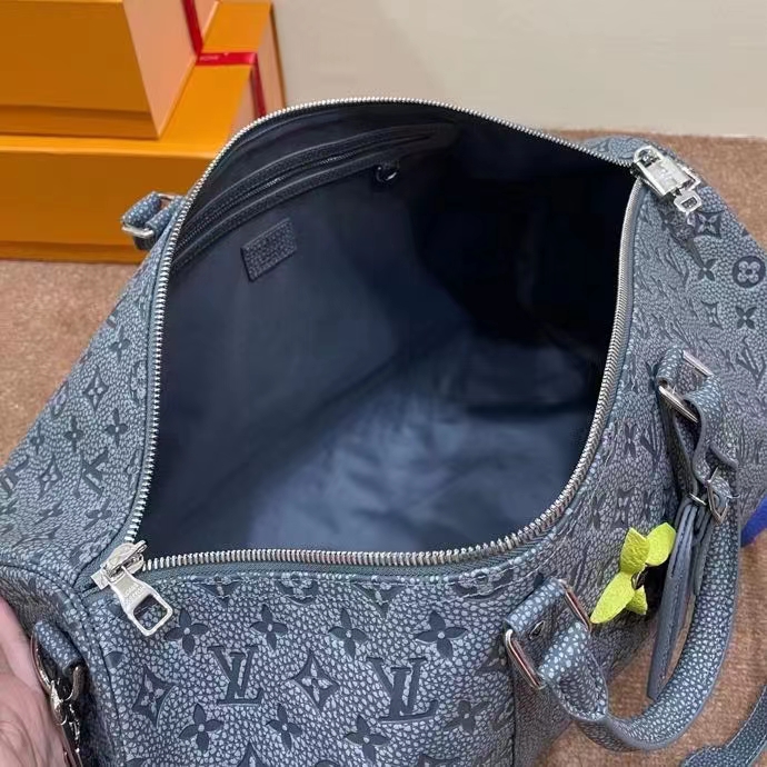 Louis Vuitton LV Unisex Keepall Bandoulière 50 Granite Taurillon Monogram Embossed Cowhide Leather