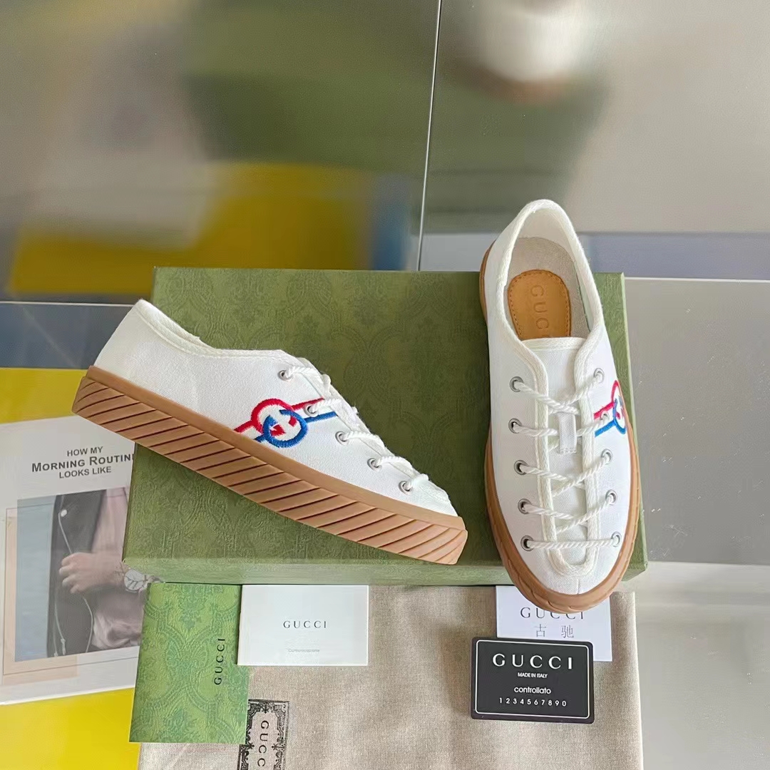 Gucci Unisex GG Interlocking G Sneaker Beige Organic Cotton Rubber Sole Flat