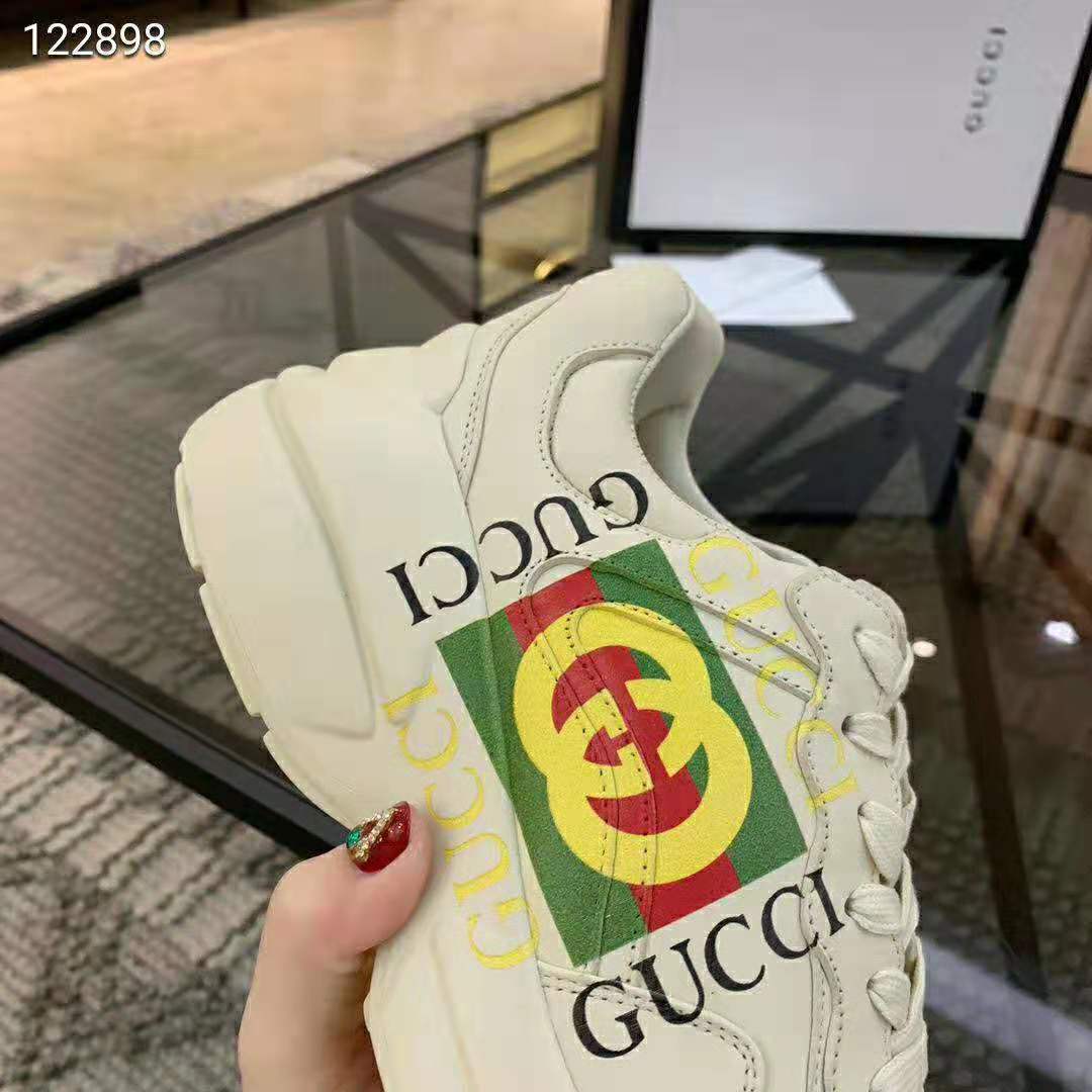 Gucci Men Rhyton Gucci Logo Leather Sneaker-Beige