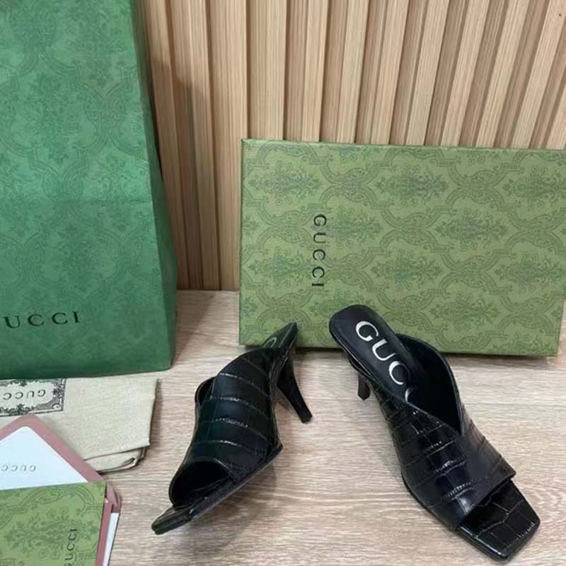 Gucci Women GG Crocodile Print Pump Black Square Toe Mid Heel