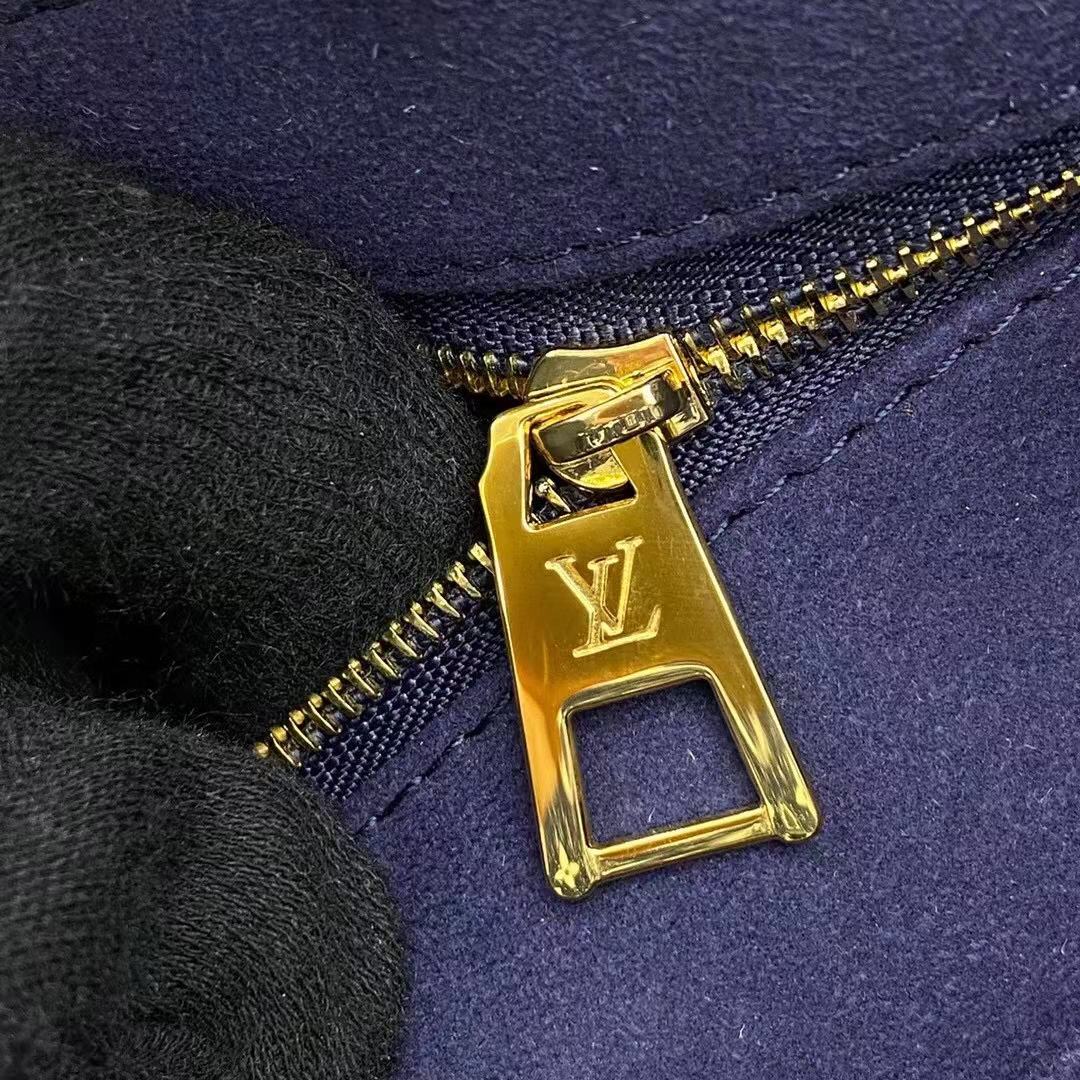 Louis Vuitton LV Unisex Onthego MM Tote Navy Blue Denim Jacquard Textile Calf