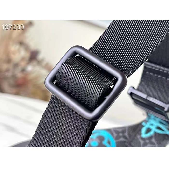 Louis Vuitton LV Unisex Discovery Bumbag Graffiti Green Monogram Coated Canvas Cowhide