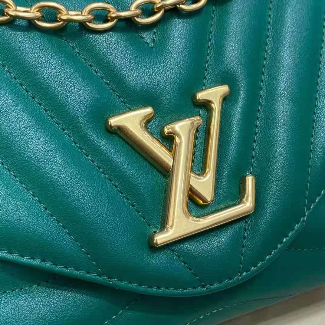 Louis Vuitton LV Women New Wave Chain Bag Handbag Emerald Green Smooth Cowhide Leather