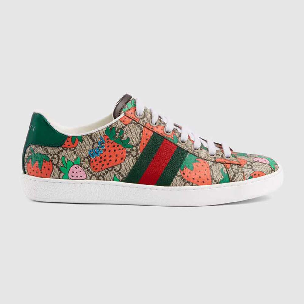 Gucci Women’s Ace GG Gucci Strawberry Sneaker in GG Supreme Canvas in 2cm Height-Brown