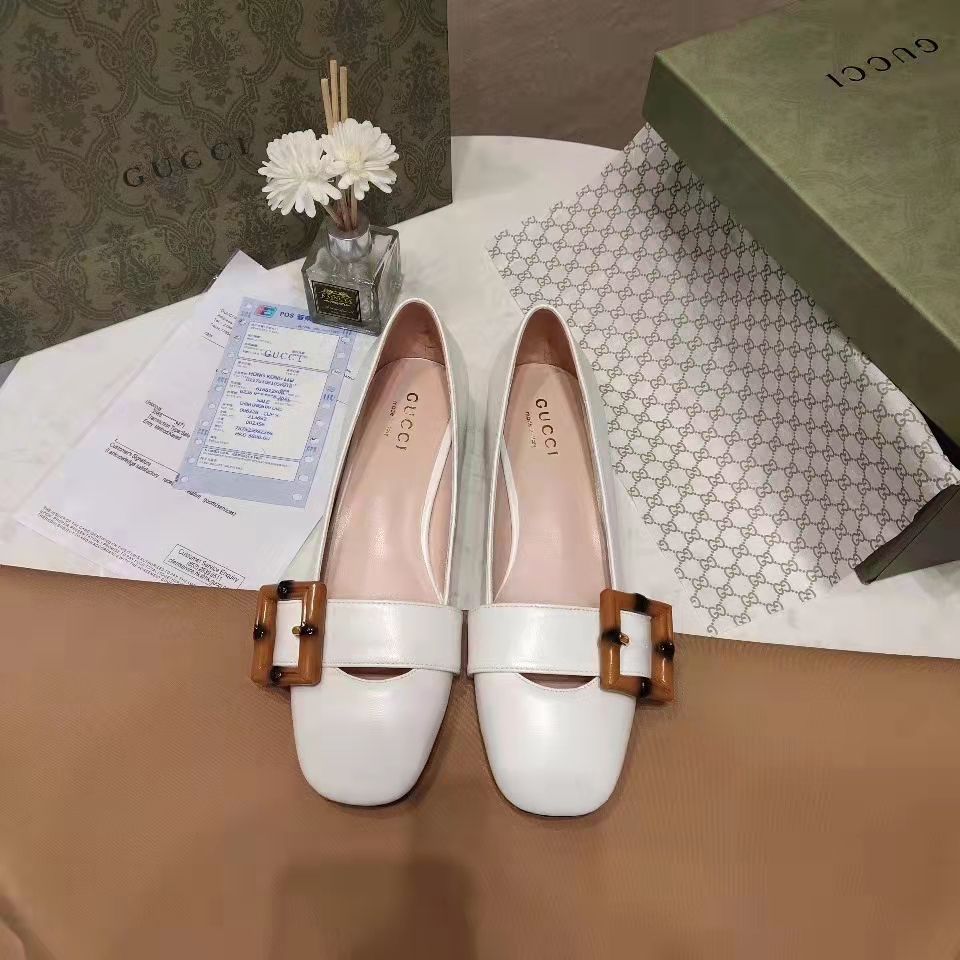 Gucci Women’s GG Ballet Flat Bamboo Buckle White Leather Round Toe Chunky Heel