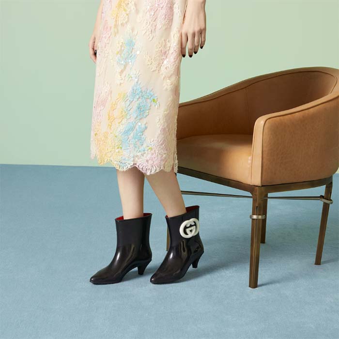 Gucci Women Interlocking G Ankle Boot Black Shiny Rubber Matte Point Toe Low-Heel
