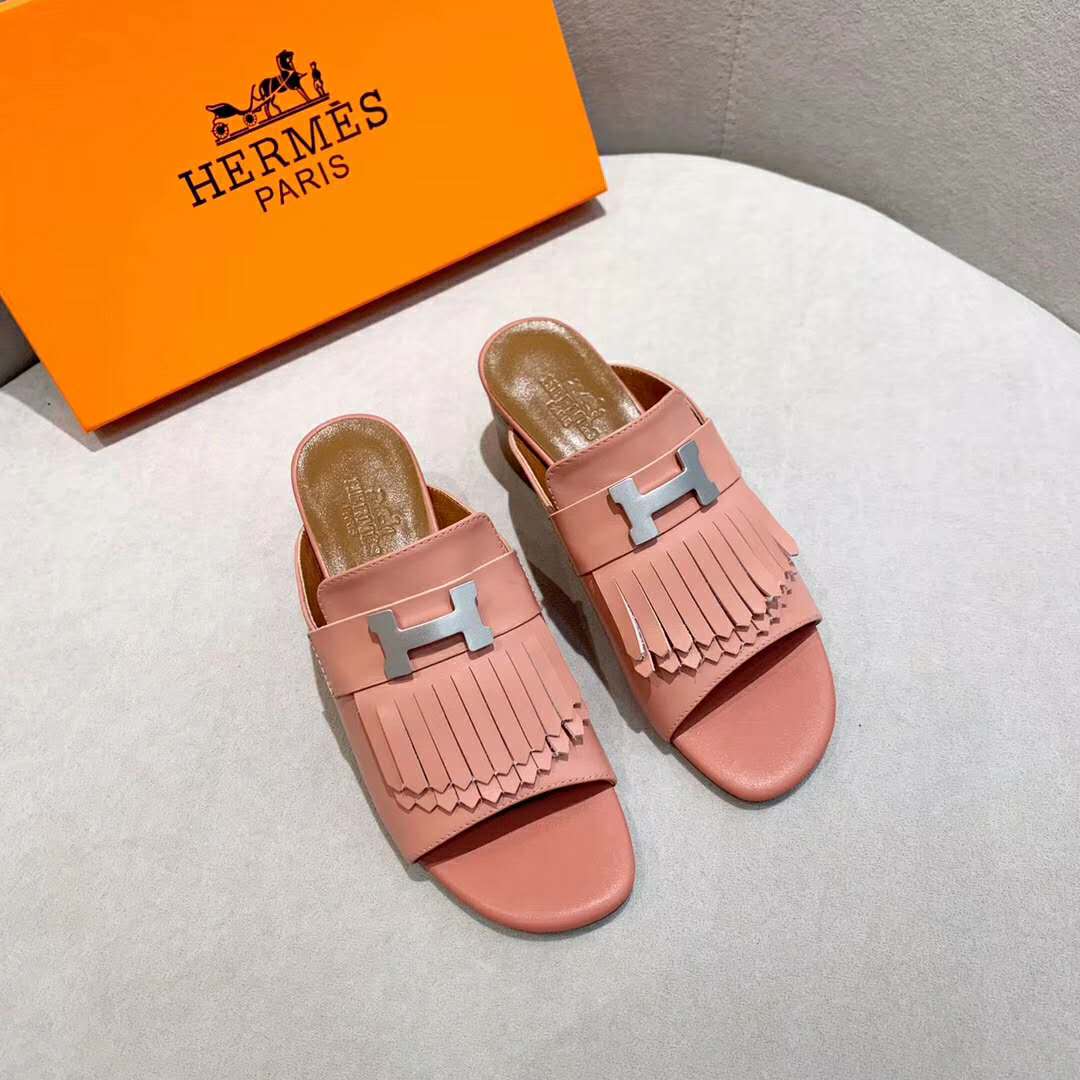 Hermes Women Alma Sandal Goatskin with Fringe Detail-Pink