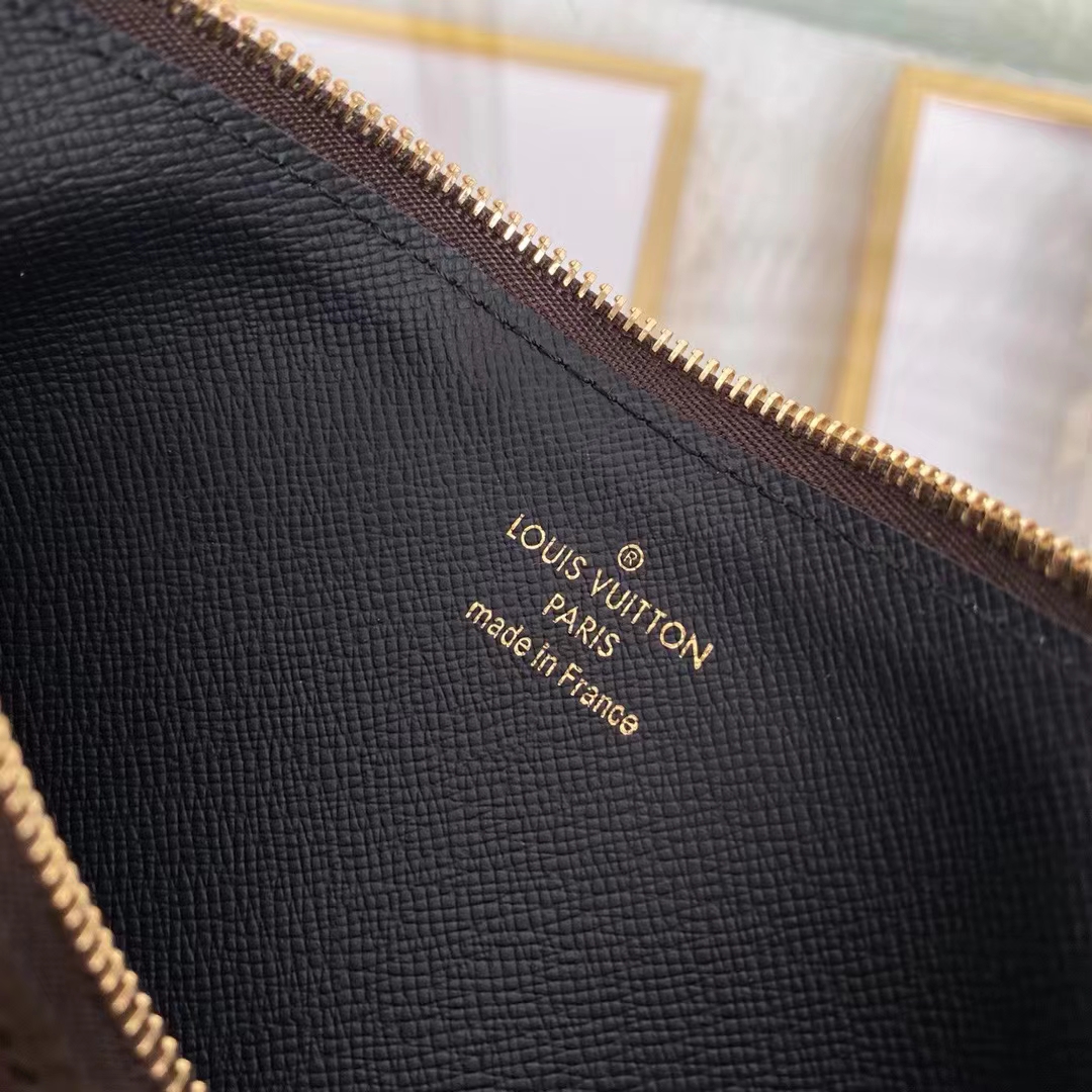 Louis Vuitton LV Unisex Trio Pouch Monogram Giant Mini Coated Canvas Cowhide