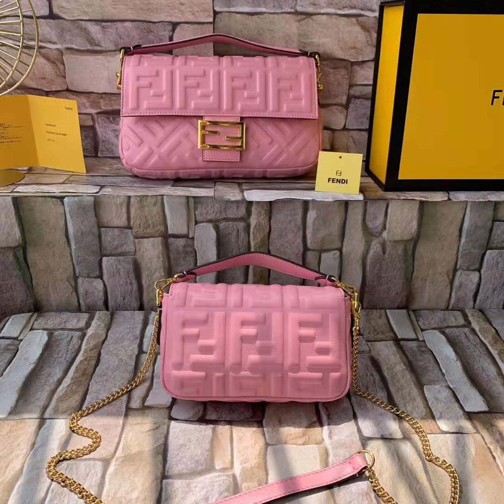 Fendi Women Baguette Soft Nappa Leather Bag-Pink