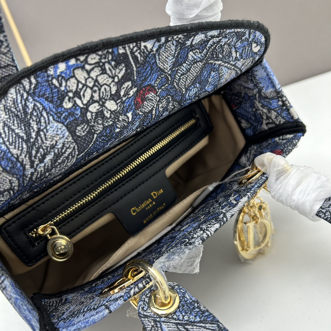 Dior Women CD Medium Lady D-Lite Bag Denim Multicolor Dior Jardin Magique Embroidery