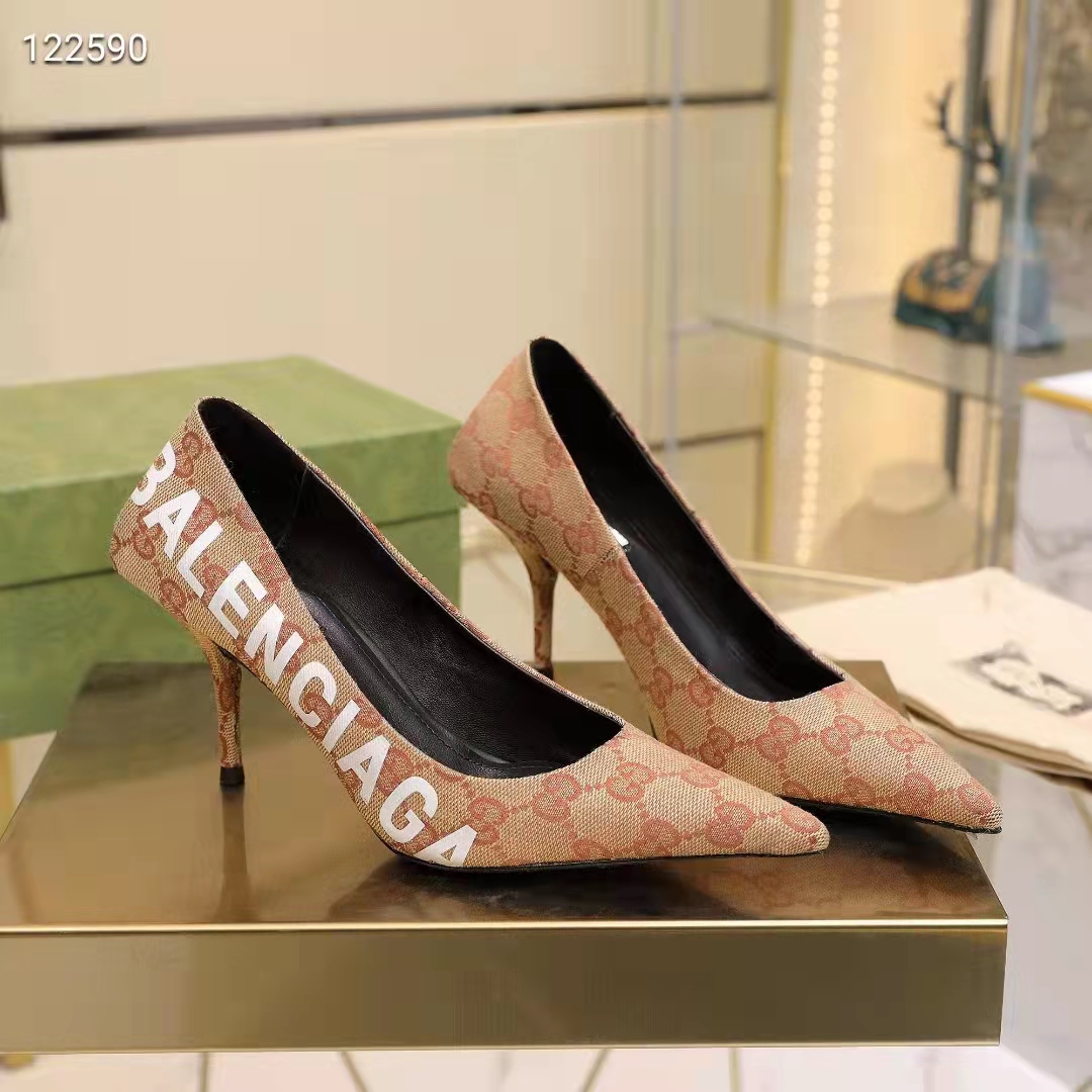 Gucci Women The Hacker Project Square Knife Pump Beige Original GG Canvas