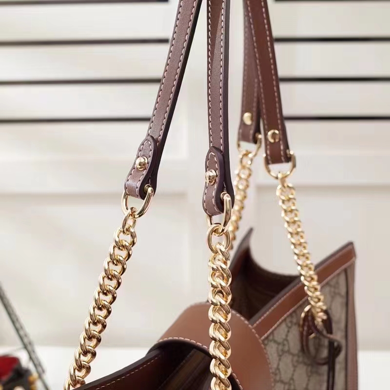 Gucci Women Padlock GG Medium Shoulder Bag Beige Ebony Supreme Canvas