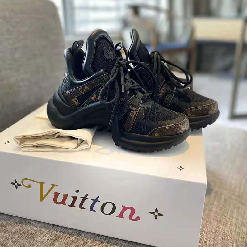 Louis Vuitton Women LV Archlight Sneaker Patent Monogram Canvas Technical Fabrics