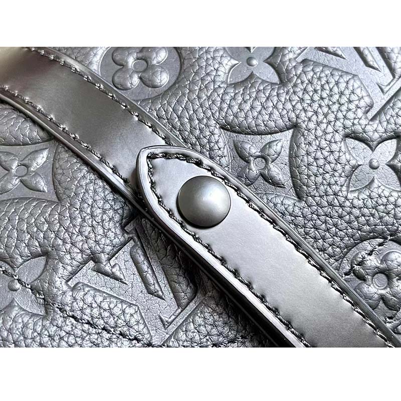 Louis Vuitton LV Unisex Christopher MM Backpack Black Taurillon Cowhide Leather