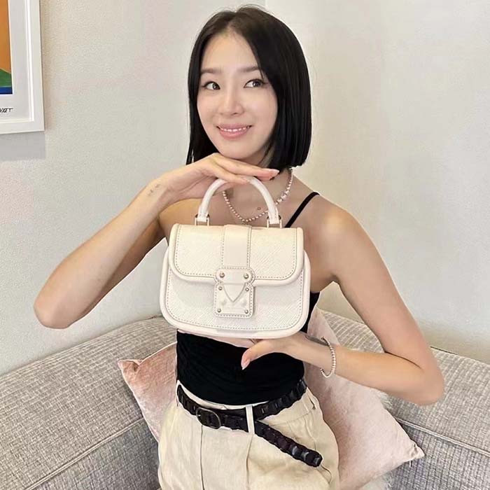 Louis Vuitton LV Women Hide Seek Quartz Epi Grained Smooth Cowhide Leather