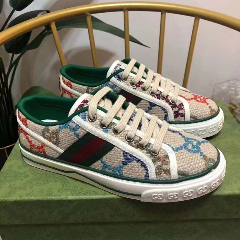 Gucci Unisex GG Gucci Tennis 1977 Sneaker Green Red Web Flat 2 cm Heel