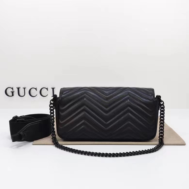 Gucci Women GG Marmont Shoulder Bag Matelassé Chevron Leather Double G Black