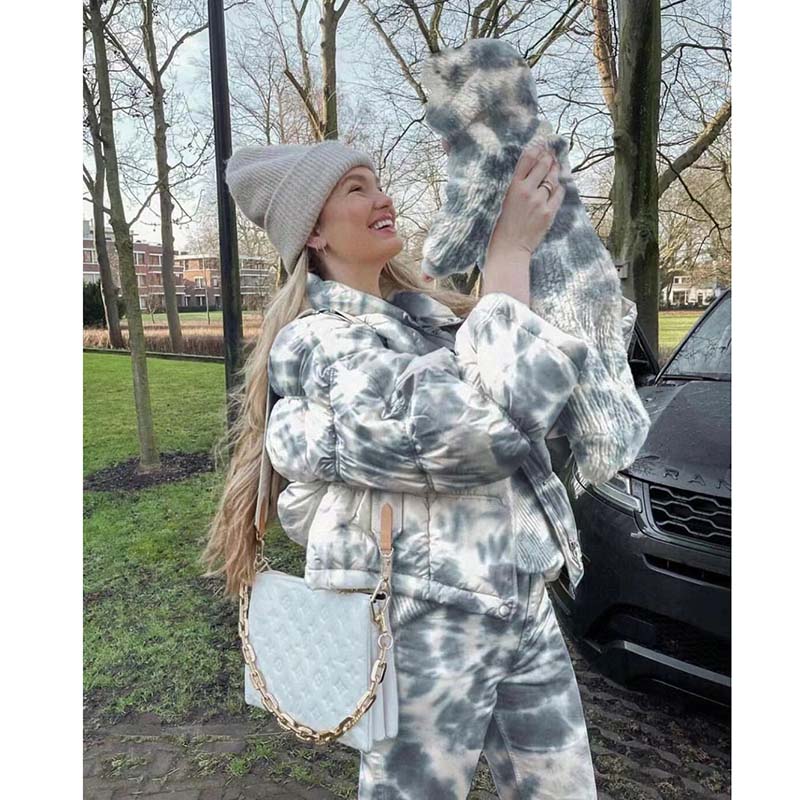 Louis Vuitton LV Women Coussin PM Handbag Cream Monogram-Embossed Puffy Lambskin Calfskin