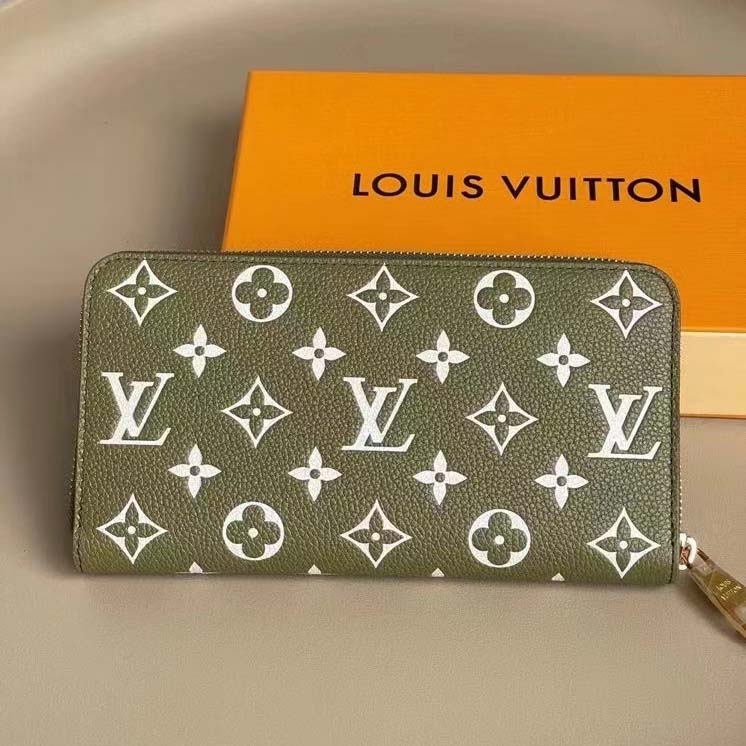 Louis Vuitton LV Unisex Zippy Wallet Green Monogram Empreinte Embossed Supple Grained Cowhide