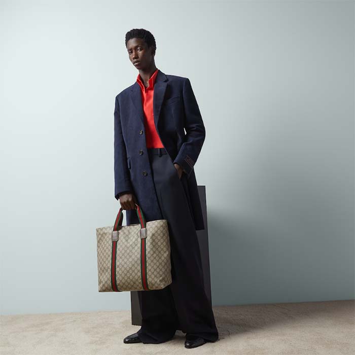 Gucci Unisex GG Tender Medium Tote Bag Beige Ebony GG Supreme Tender Canvas