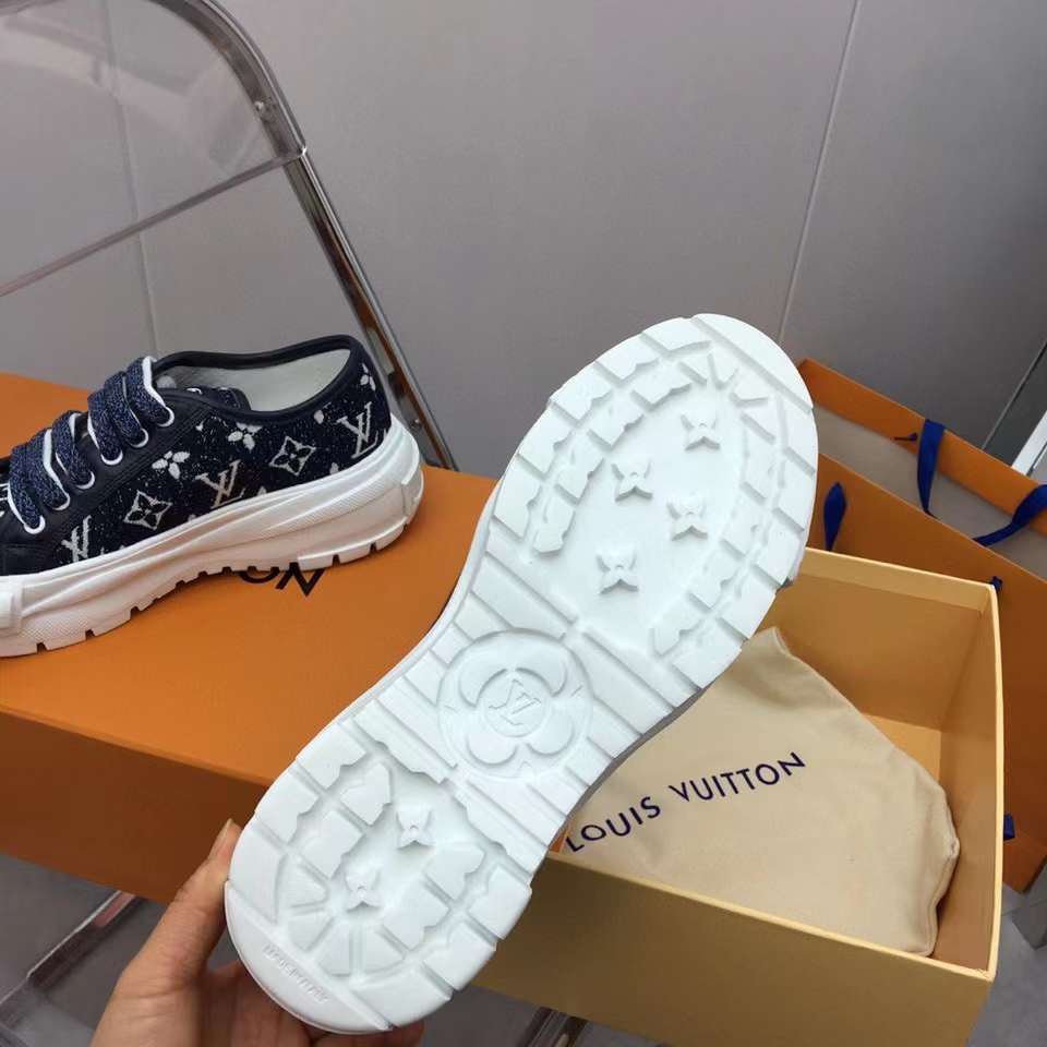 Louis Vuitton Unisex LV Squad Sneaker Navy Blue Monogram Denim Rubber Outsole Circle