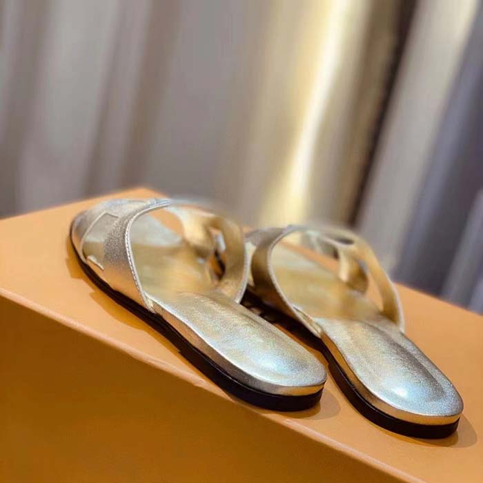 Louis Vuitton LV Unisex Isola Flat Mule Gold Metallic Lamb Leather Circle Signature