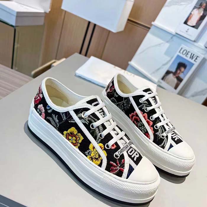 Dior Women Shoes CD Walk’N’Dior Sneaker Black Multicolor Cotton Embroidered Petites Fleurs