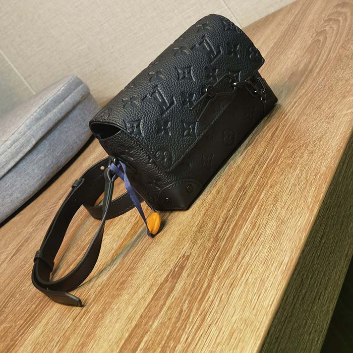 Louis Vuitton LV Unisex Steamer Wearable Wallet Black Embossed Cowhide Leather