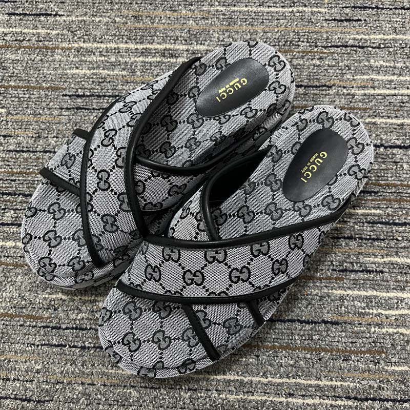 Gucci Women Platform Slide Sandal Beige Blue Original GG Canvas Rubber Sole Low Heel