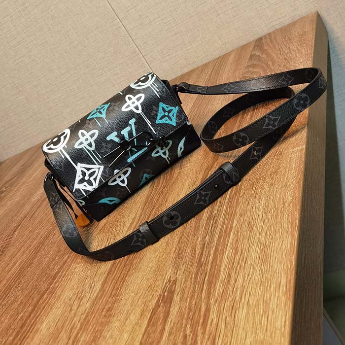 Louis Vuitton LV Unisex Steamer Wearable Wallet Graffiti Green Coated Canvas