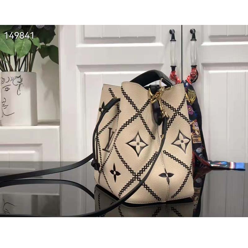 Louis Vuitton LV Women NéoNoé MM Bucket Bag Beige Embroidered Embossed Grained Cowhide