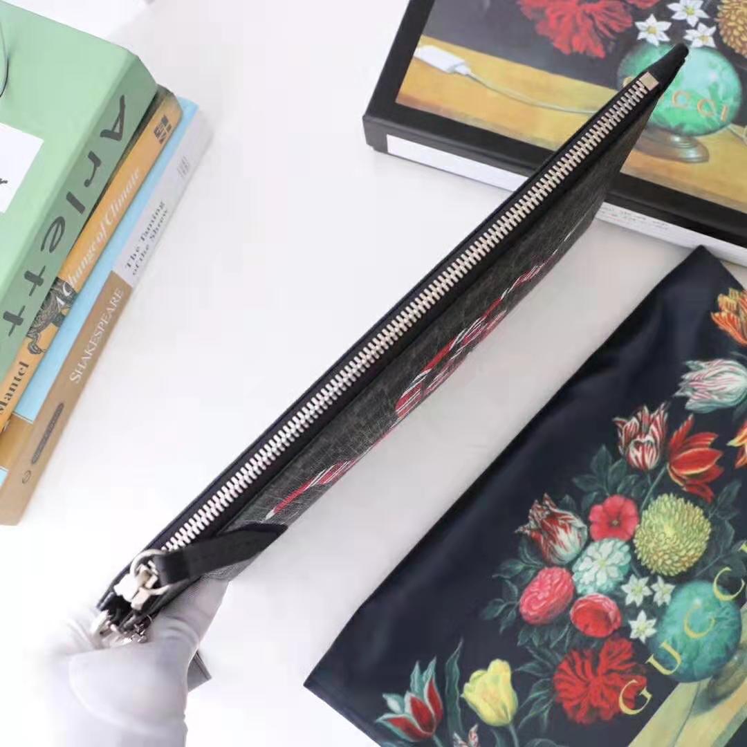 Gucci GG Men Gucci Bestiary Pouch with Kingsnake in Black/Grey GG Supreme Canvas