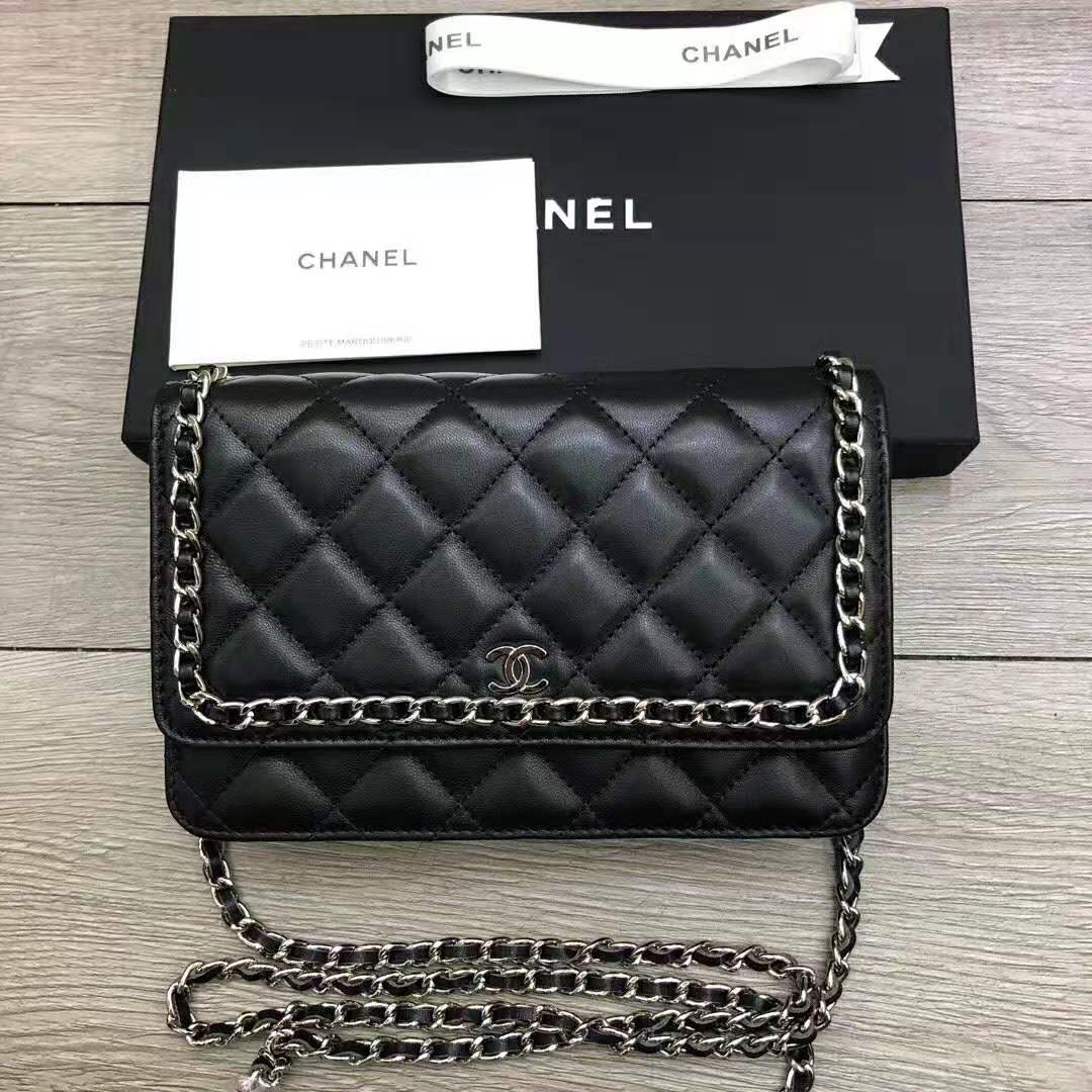 Chanel Women Wallet on Chain in Lambskin Leather