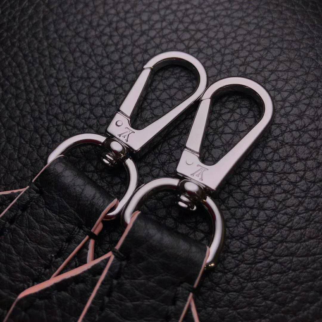 Louis Vuitton LV Women Capucines BB Black Taurillon Leather