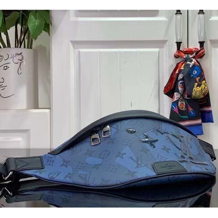 Louis Vuitton LV Unisex Discovery Bumbag Abyss Blue Monogram Aquagarden Coated Canvas