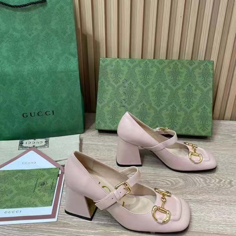 Gucci GG Women’s Mid-Heel Pump With Horsebit Light Pink Leather