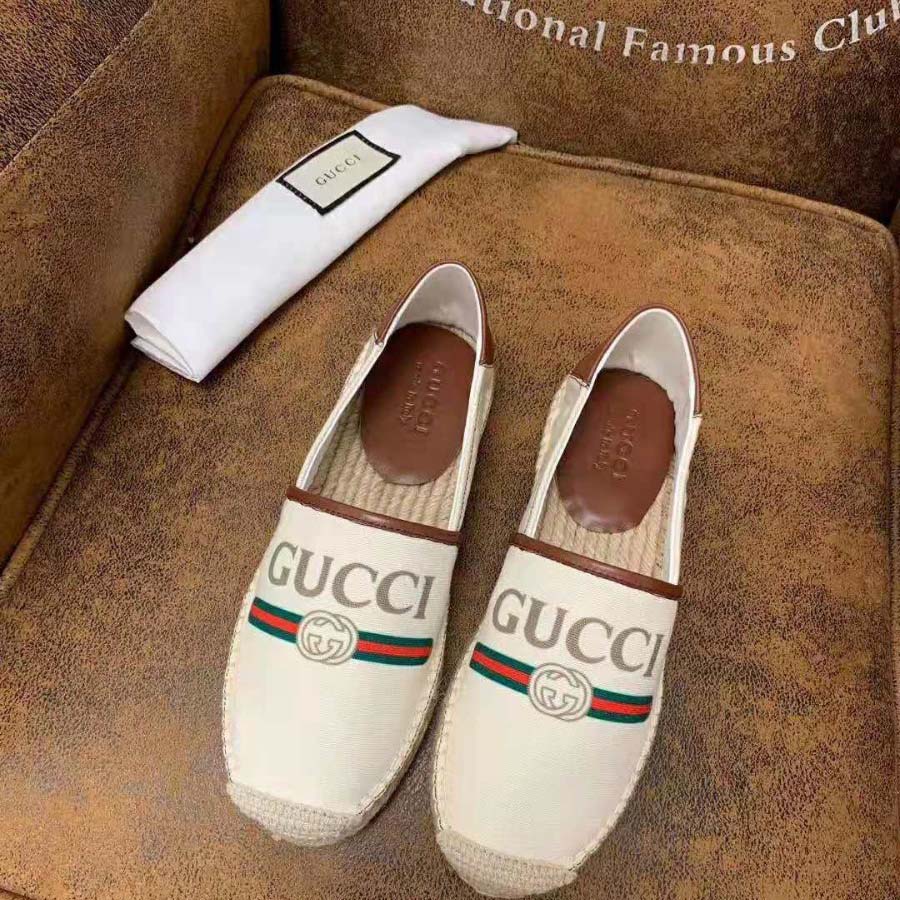 Gucci Men Gucci Logo Canvas Espadrille-Beige