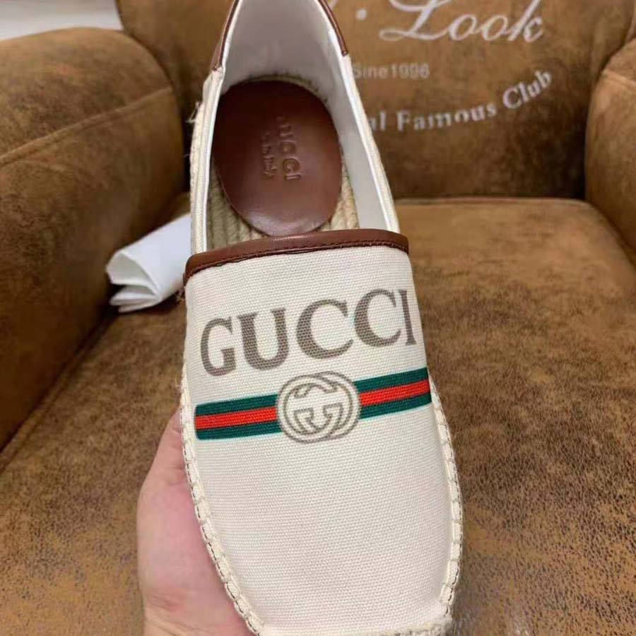 Gucci Men Gucci Logo Canvas Espadrille-Beige
