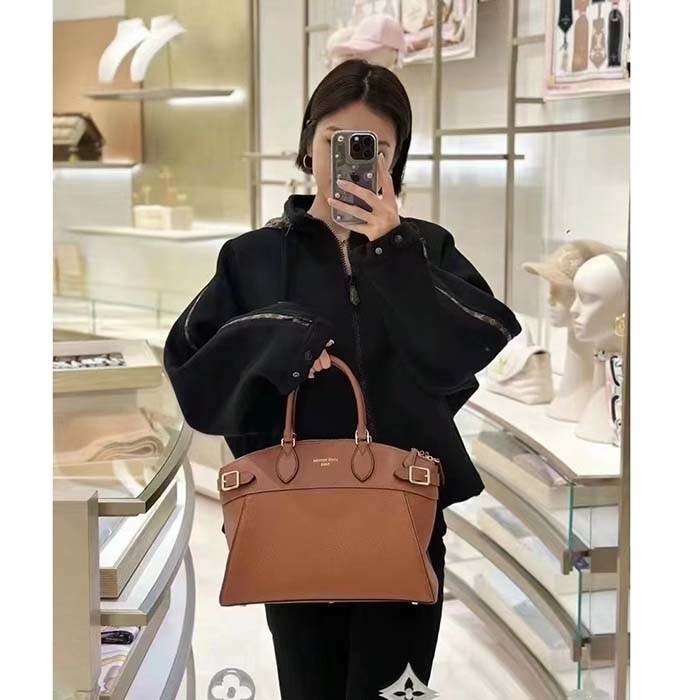 Louis Vuitton LV Women Lock It MM Gold Taurillon Leather Smooth Calfskin Calf Leather